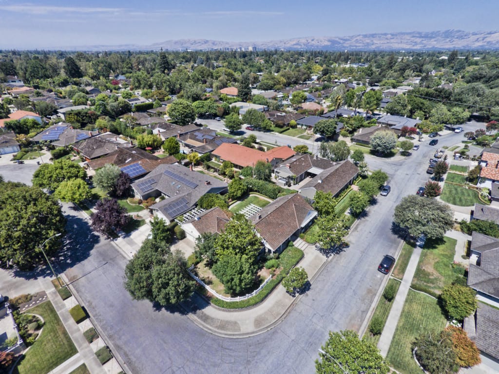 Aerial photography for real store estate agents